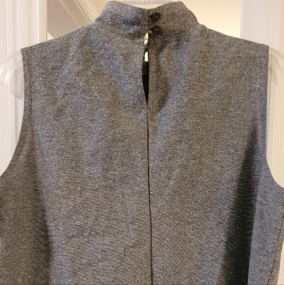 Grey Metallic Shell. Cape Cod. Size L - Picture 2 of 4